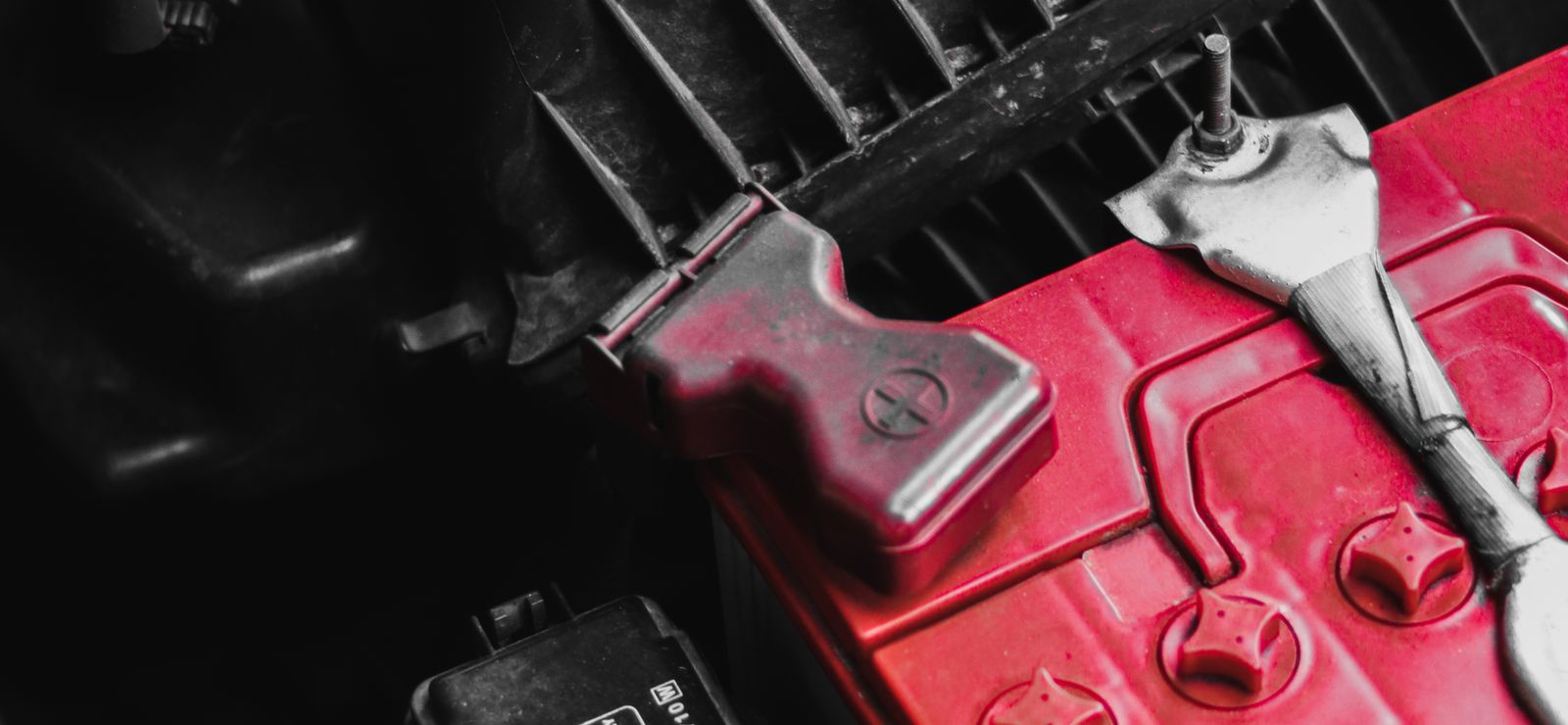 車のバッテリー交換DIY｜外す順番と5つの注意点